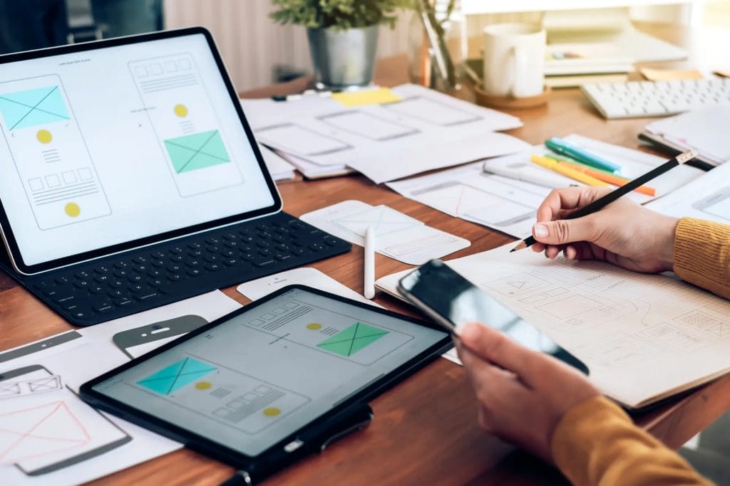 3 Types of Responsive Web Design Layouts
